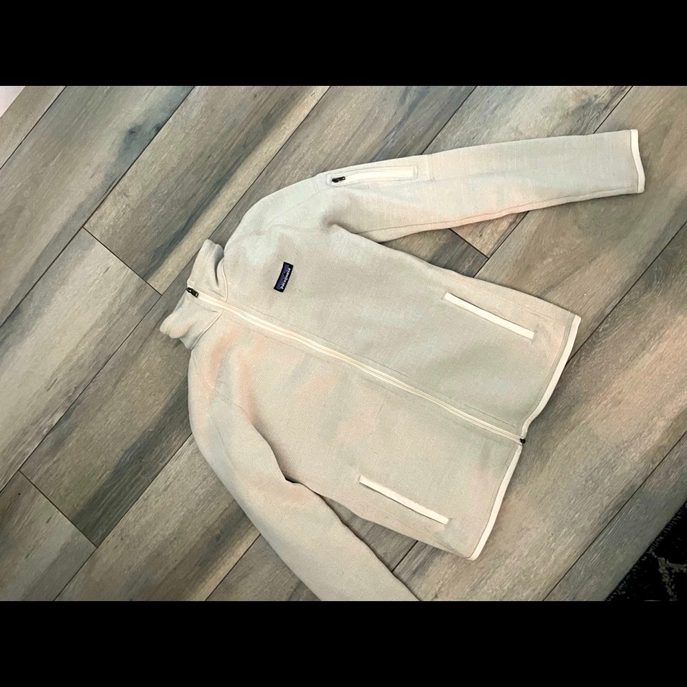 Cream Patagonia zip up